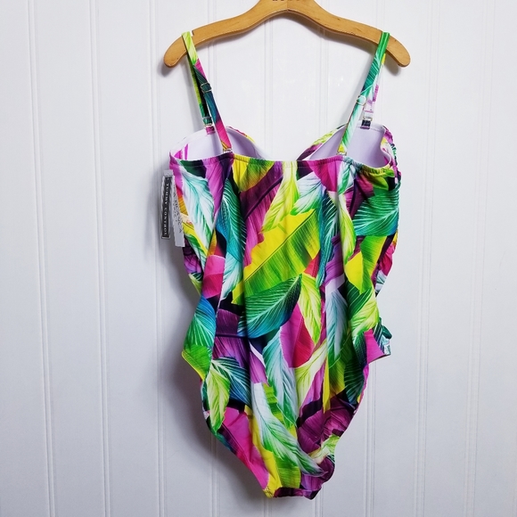 La Blanca | Swim | La Blanca Tropical Rain Onepiece Swimsuit 22w New | Poshmark